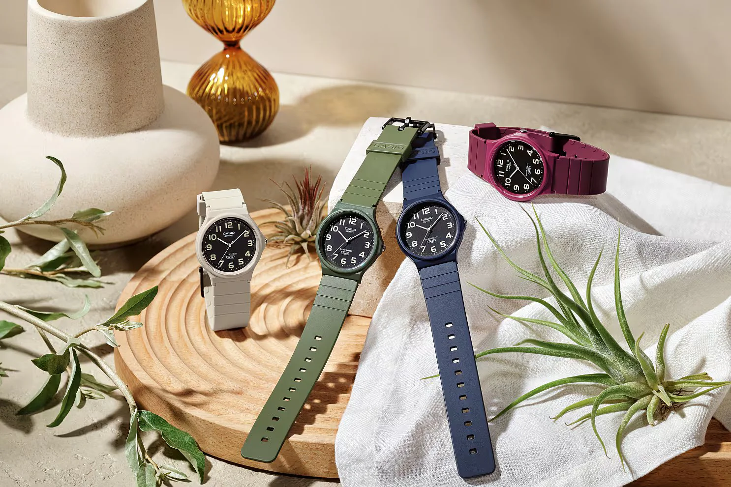 Casio Classic MQ24UC-3B - Image 2