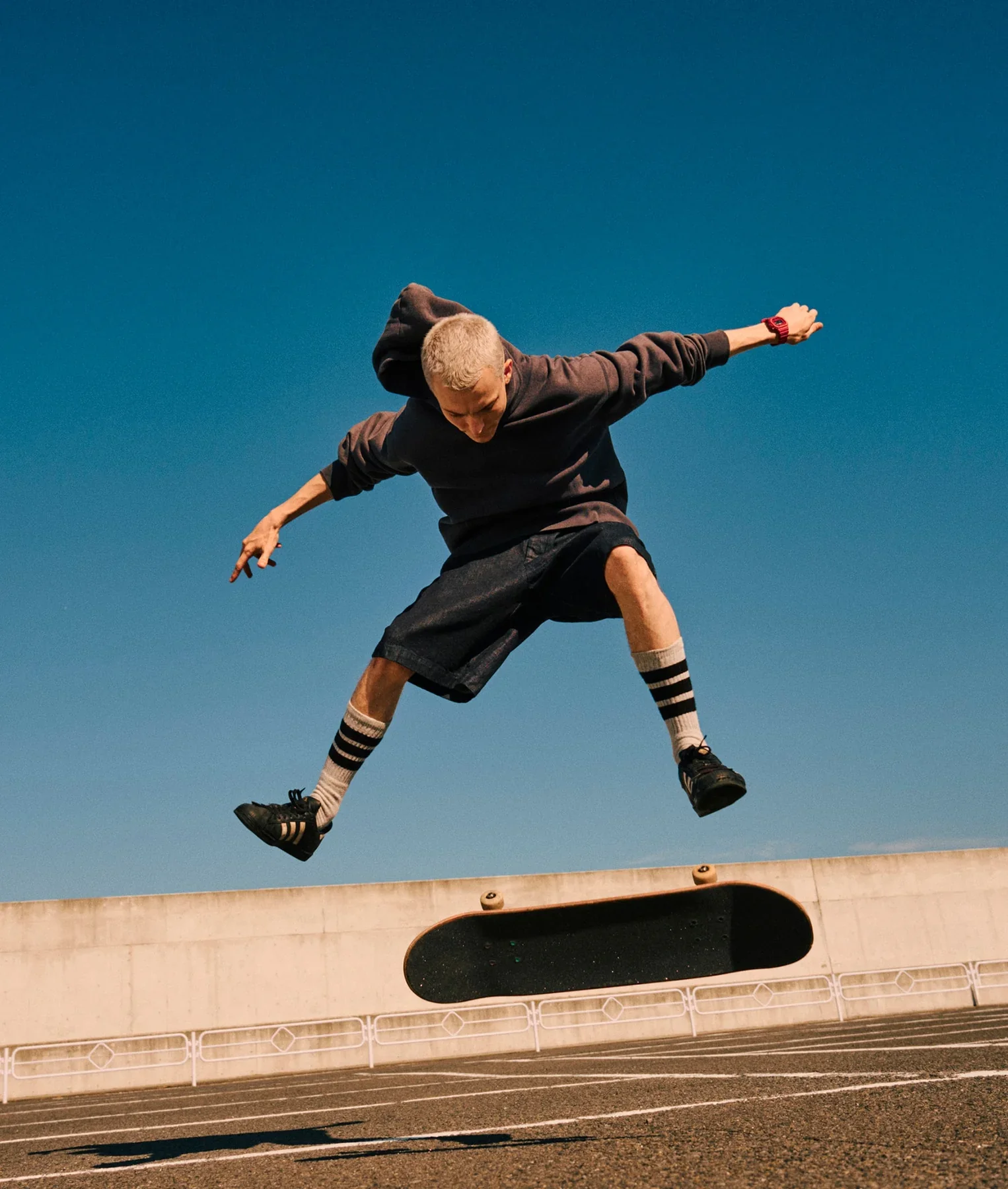 G-Shock Iconic Red Series DW5600RRB-4D - Image 6