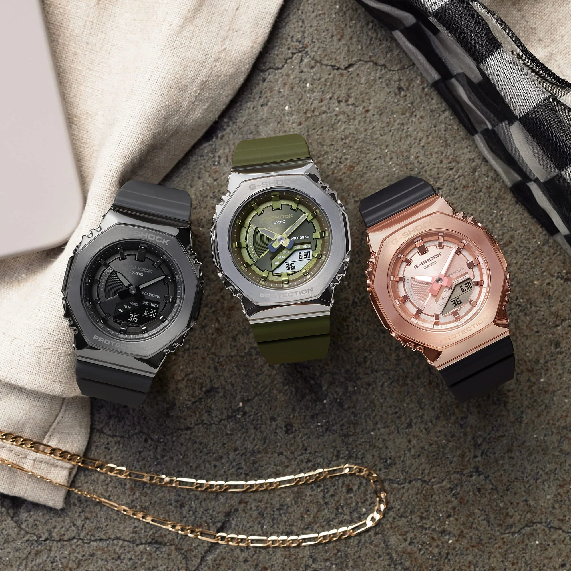 G-Shock Mid-Size S-Series CasiOak GMS2100PG-1A4 - Image 3